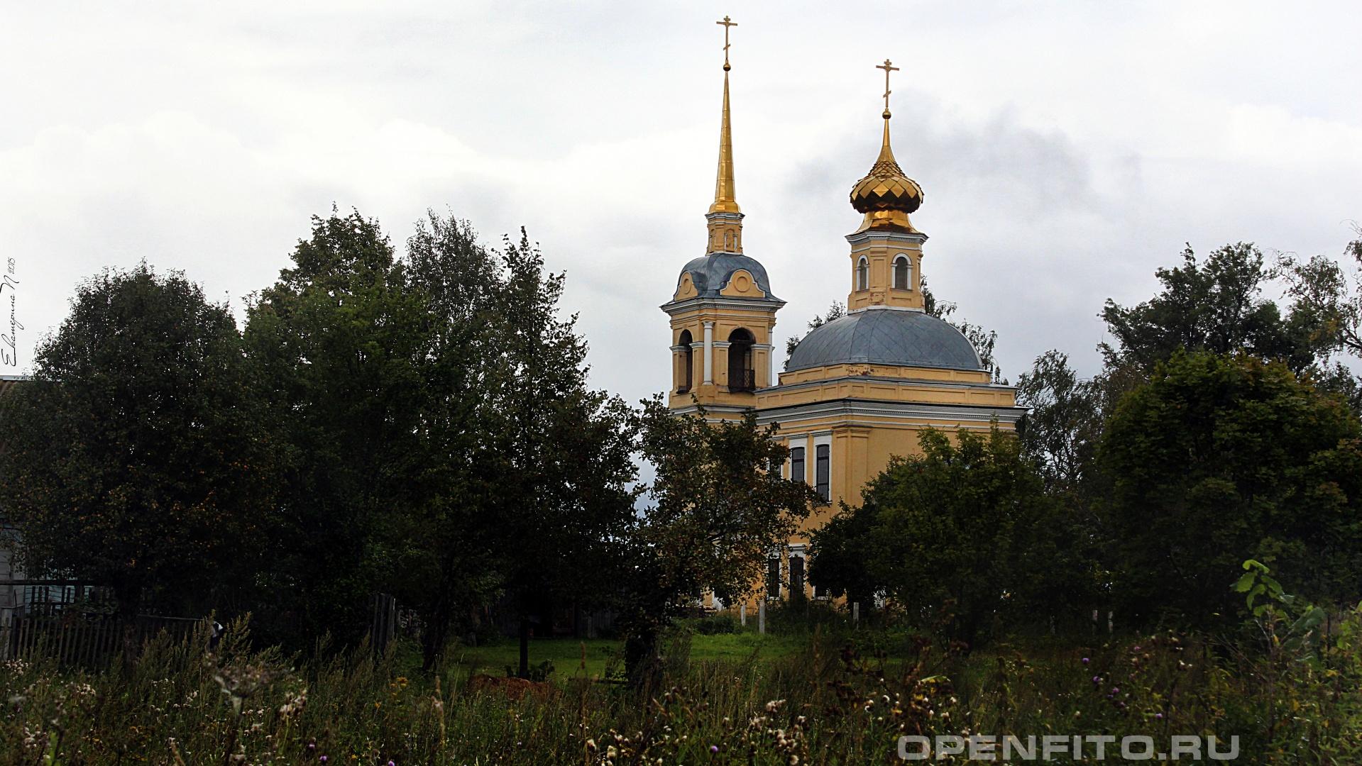 Казанская церковь Казанская церковь в селе Сараево Ивановской области